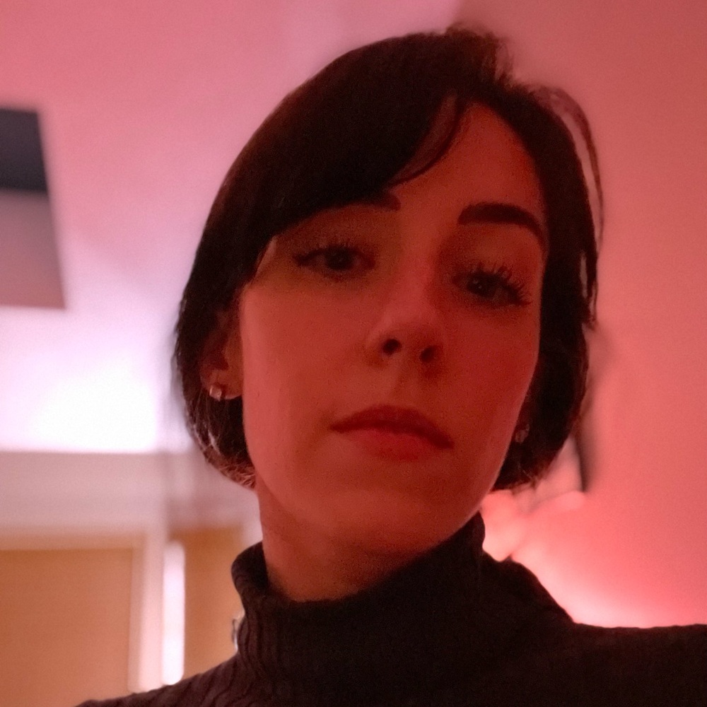 Meet your Posher, Dana